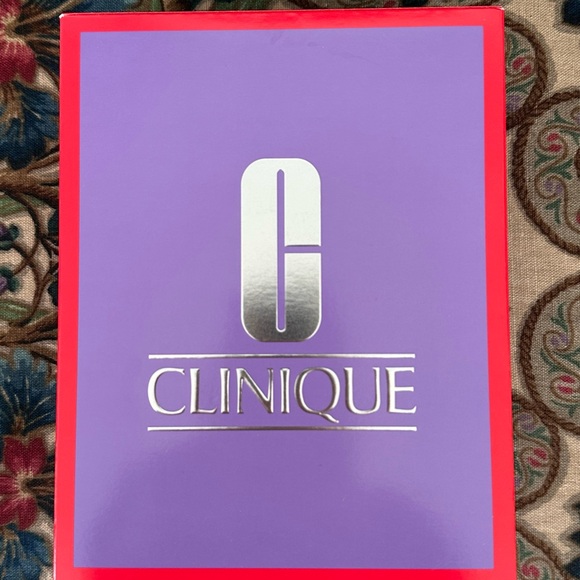 Clinique Skincare Collection - Picture 2 of 5